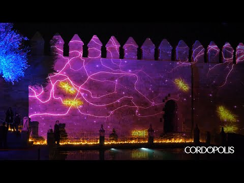Luces en el Alcázar de los Reyes Cristianos de Córdoba