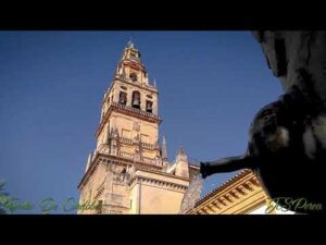 El Patio de los Naranjos: Descubre la belleza de Córdoba